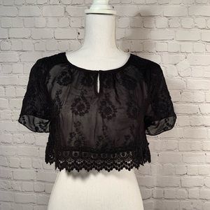 NWT Cropped Blouse M